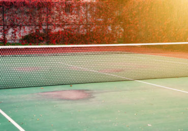 Construction d'un terrain de tennis à Toulon